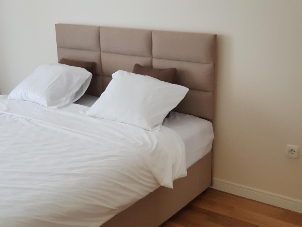 Apartman Vivo City Central Podgorica Esterno foto