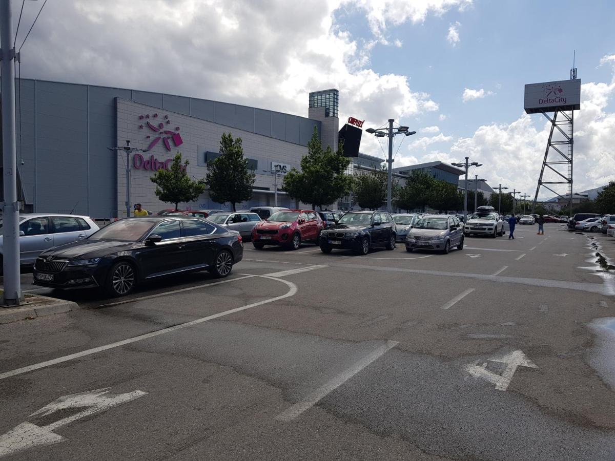 Apartman Vivo City Central Podgorica Esterno foto
