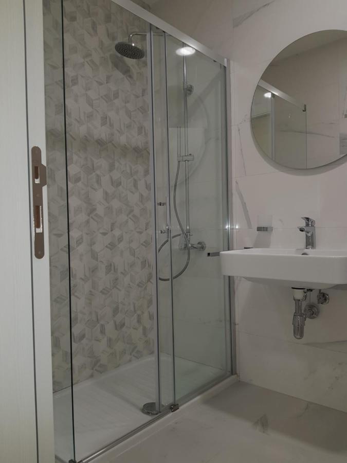 Apartman Vivo City Central Podgorica Esterno foto